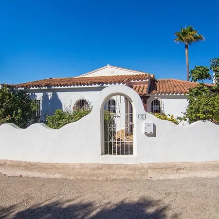 Abahana Villas Calpinar